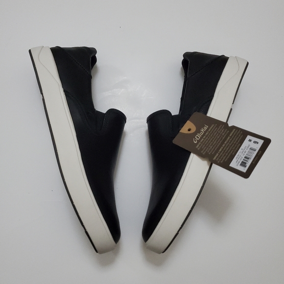 New OLUKAI LAE'AHI 'ILI Black Lava Slip On Sneakers  Leather - Picture 5 of 9